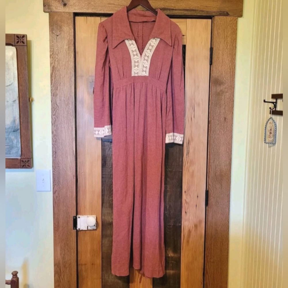 Vintage 70s Handmade Cotton Mauve Pink Cream Lace Prairie Maxi Dress Bell Sleeve